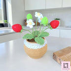 Gehäkelte Blume im Topf