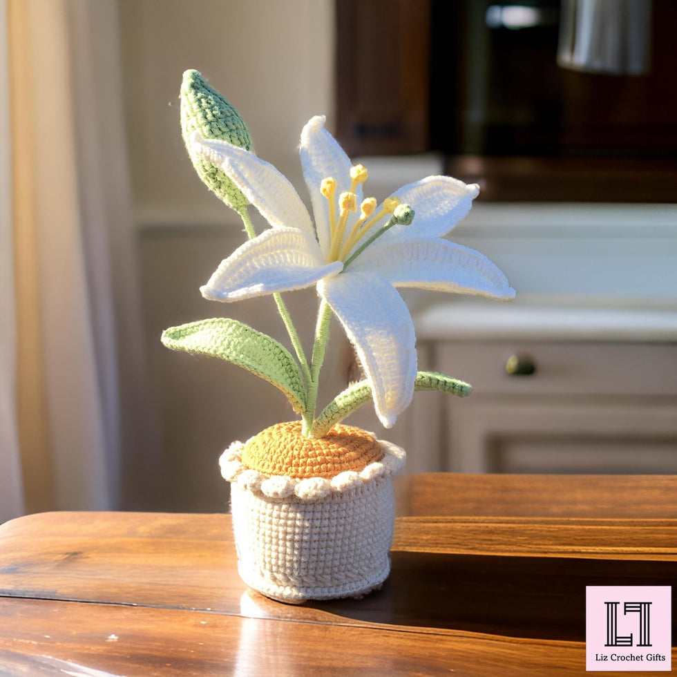Gehäkelte Blume im Topf