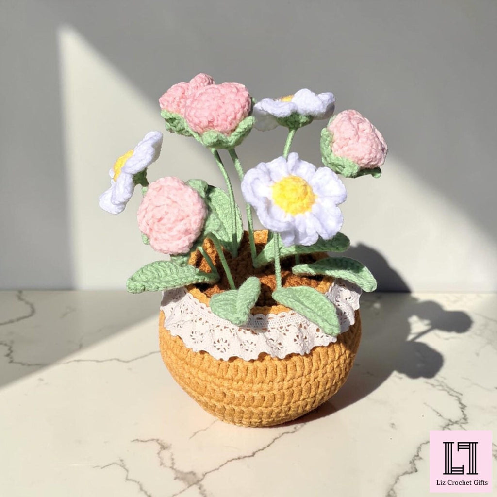 Gehäkelter Blumenstrauß Rose & Gänseblümchen