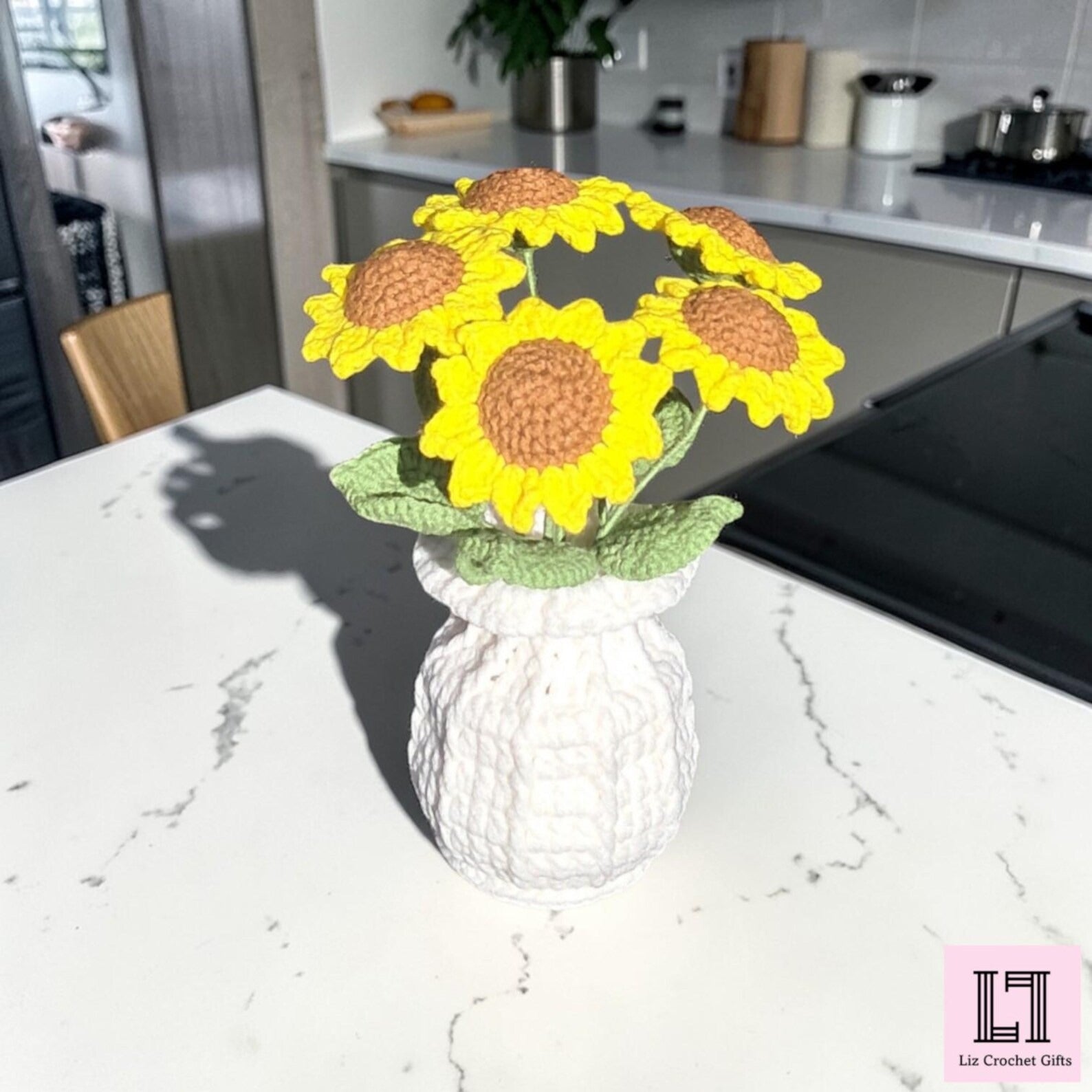 Gehäkelter Blumenstrauß Sonnenblume