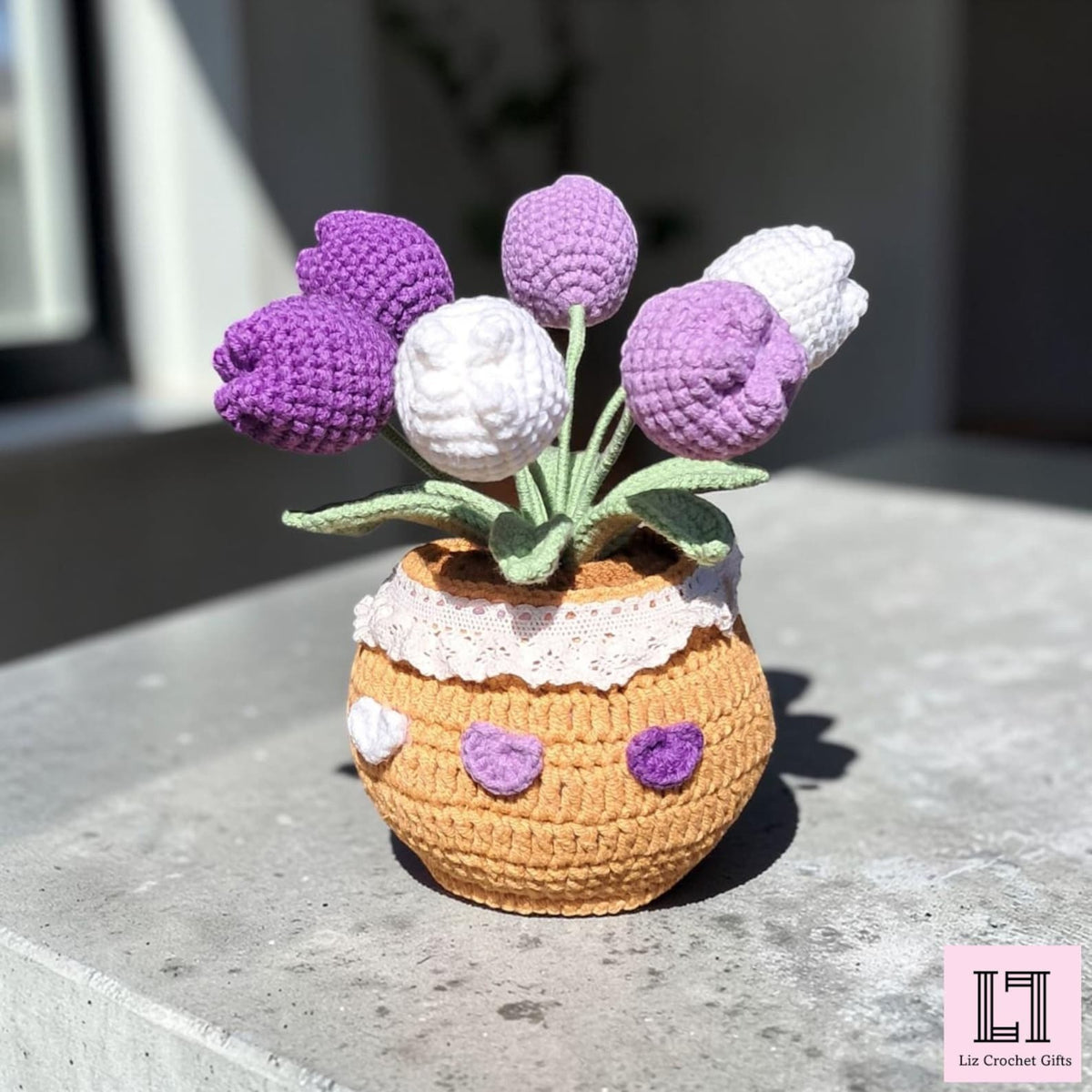 Gehäkelter Blumenstrauß Tulpe