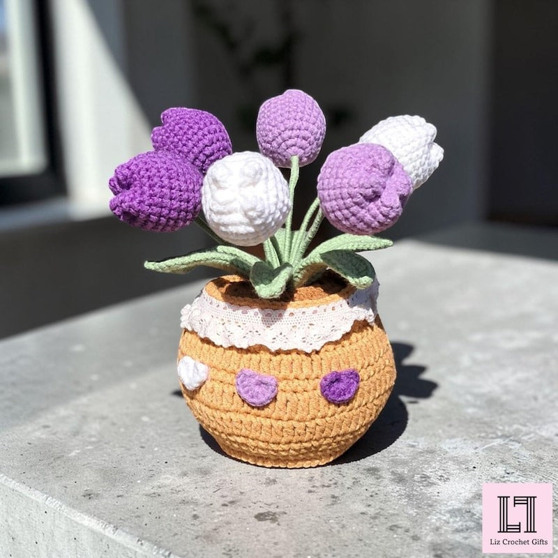 Gehäkelter Blumenstrauß Tulpe