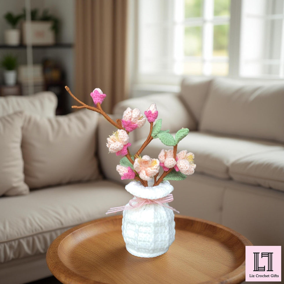 Gehäkeltes Blumenarrangement Aprikosenblüte