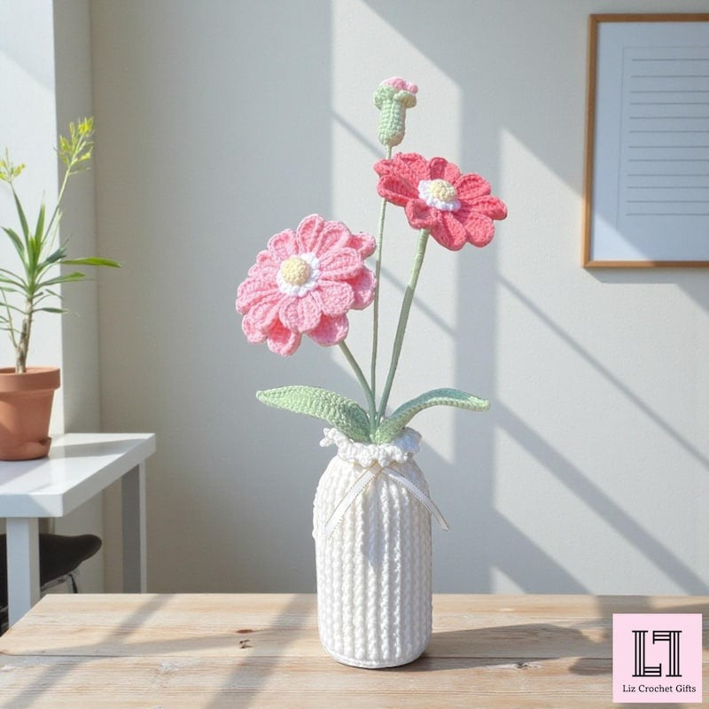 Gehäkeltes Blumenarrangement Gänseblümchen