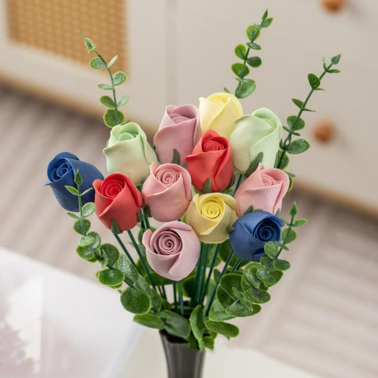 Handgemachte Keramik-Blumenskulptur Rose