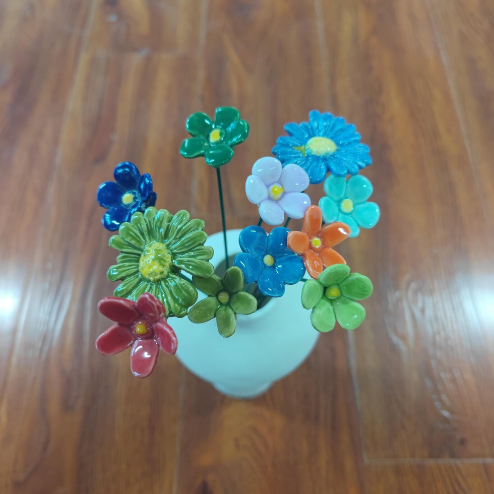 Handgemachte Keramikblume