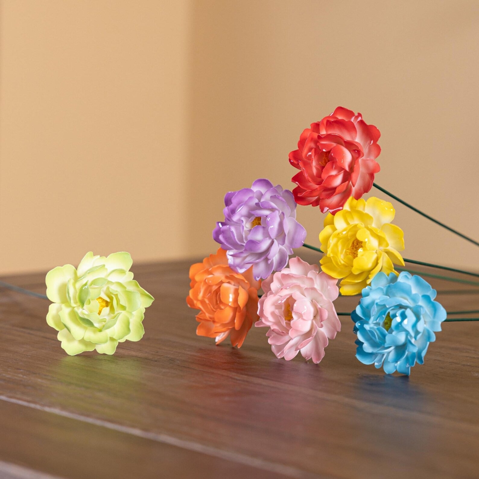 Handgemachter Keramik-Blumenstrauß