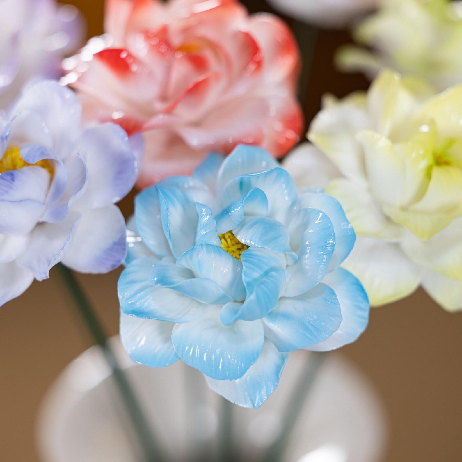 Handgemachter Keramik-Blumenstrauß Jasmin
