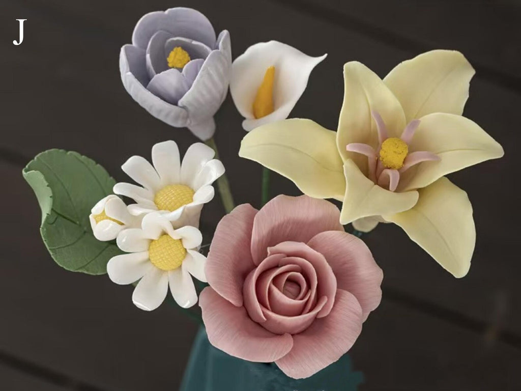 Handgemachter Keramik-Blumenstrauß Sonnenblume & Gänseblümchen