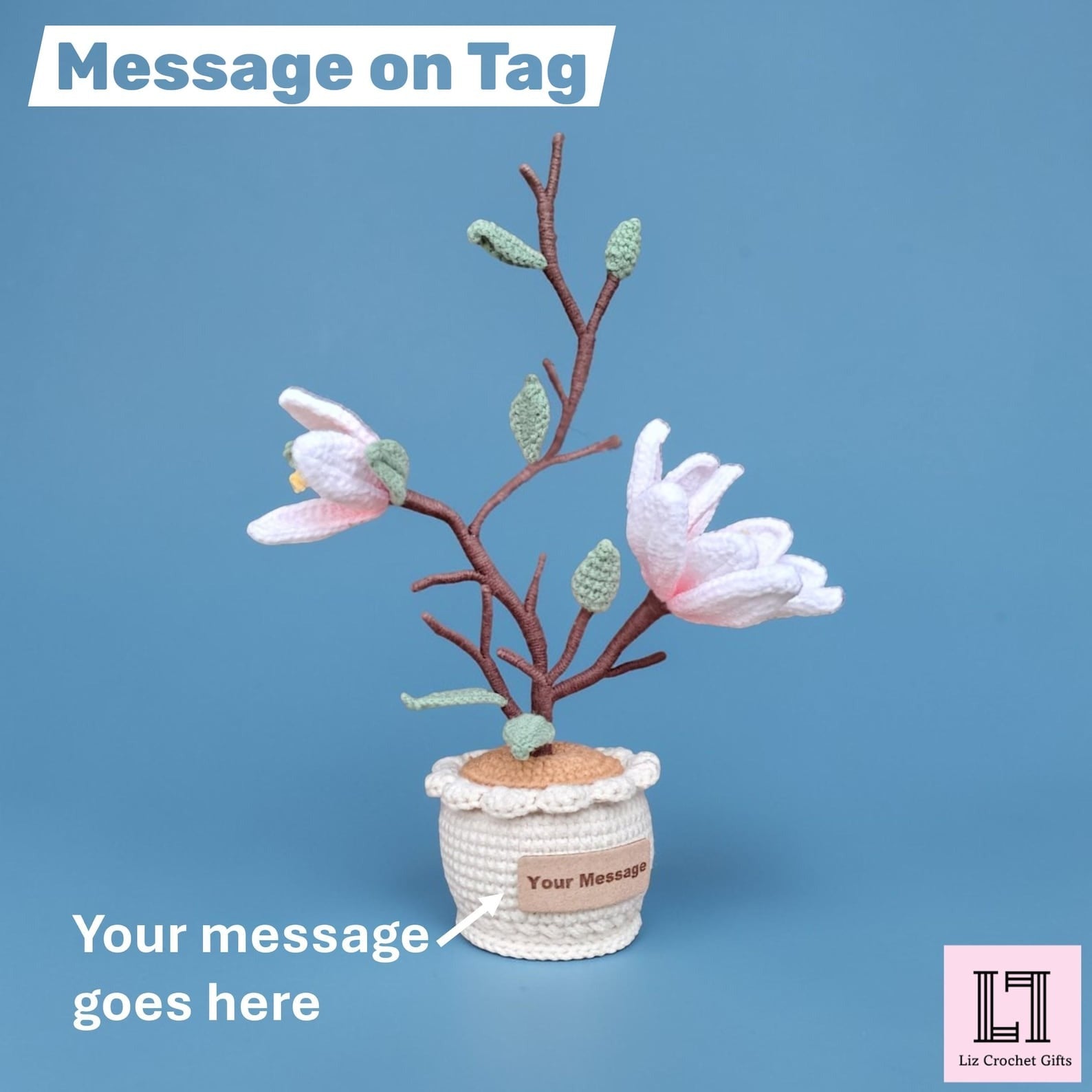 Personalisierte gehäkelte Blume im Topf Magnolie mit Anhänger