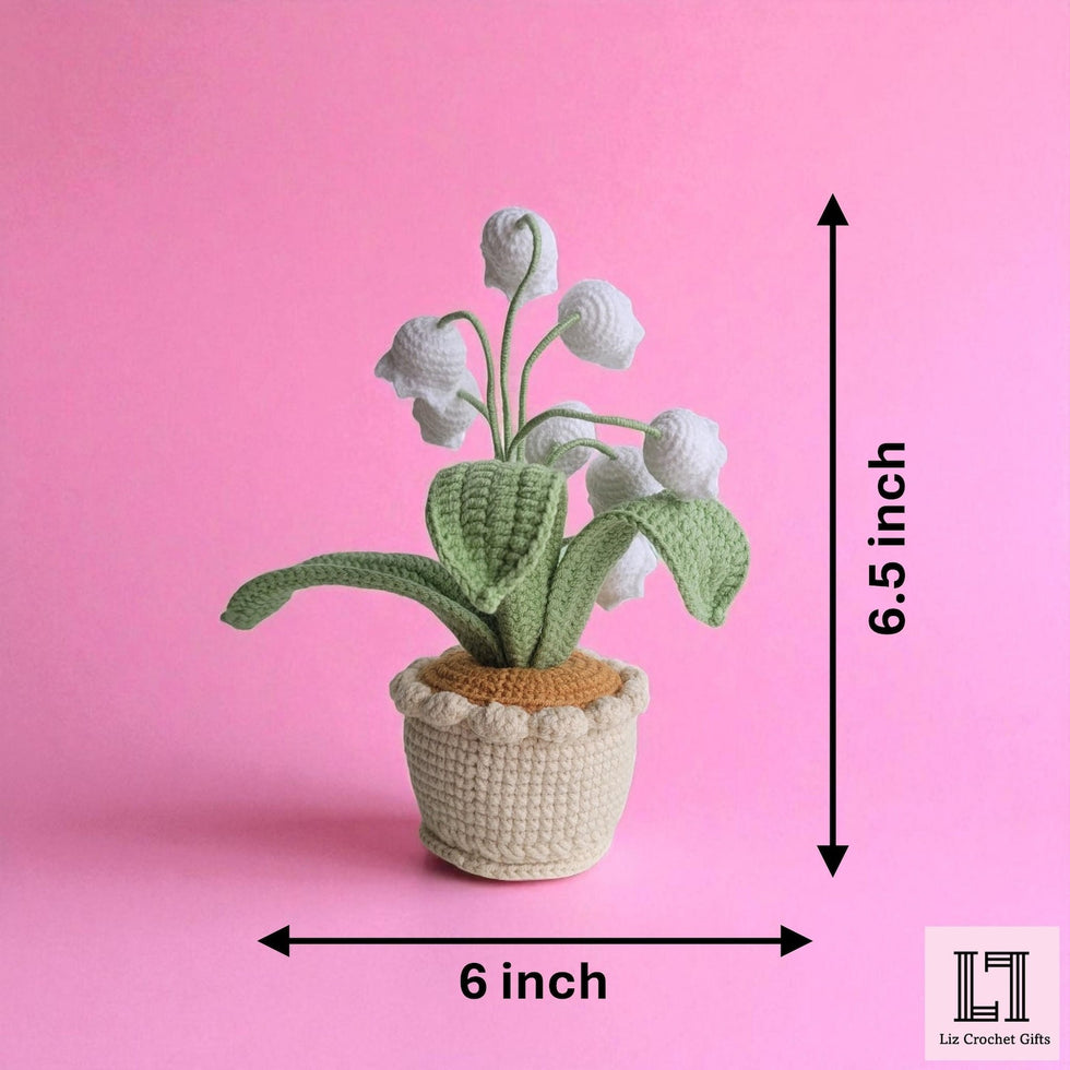 Personalisierte gehäkelte Blume im Topf Maiglöckchen mit Anhänger