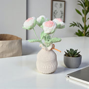 Personalisierter gehäkelter Blumenstrauß Rose mit Anhänger