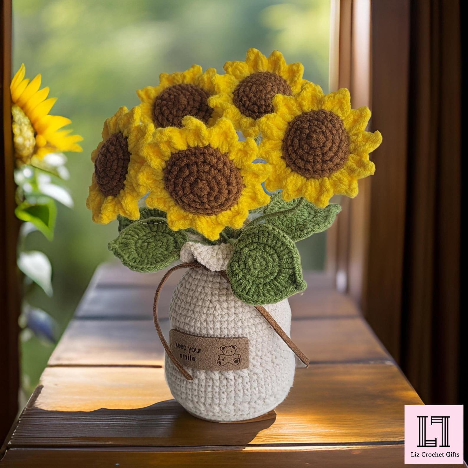 Personalisierter gehäkelter Blumenstrauß Sonnenblume mit Anhänger