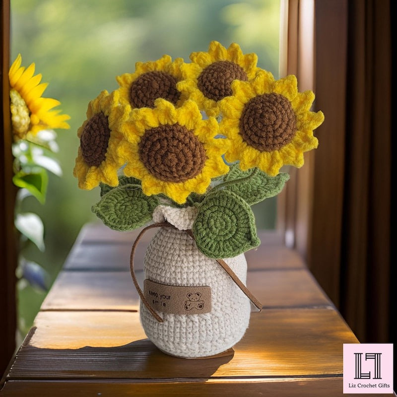 Personalisierter gehäkelter Blumenstrauß Sonnenblume mit Anhänger