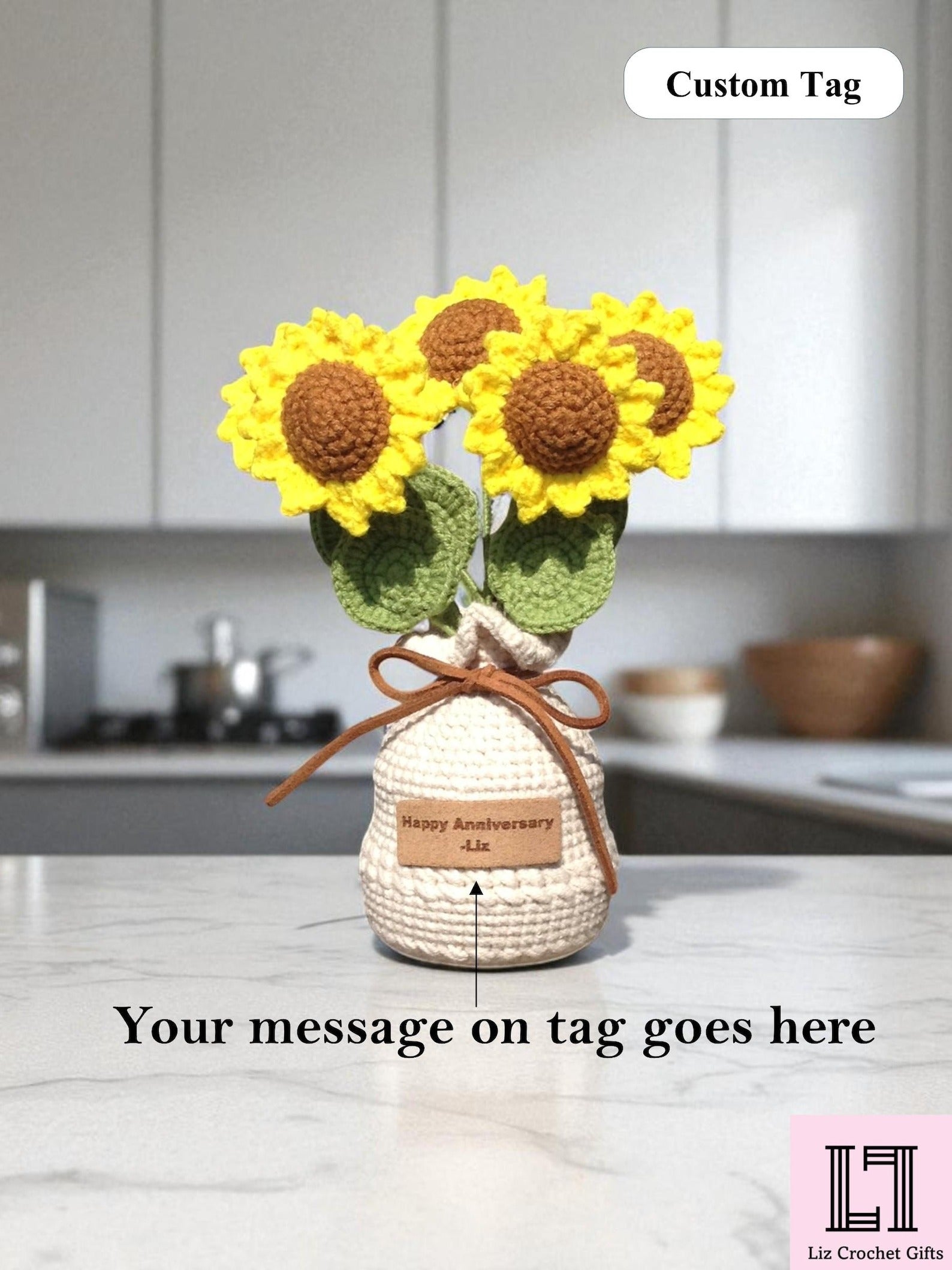 Personalisierter gehäkelter Blumenstrauß Sonnenblume mit Anhänger